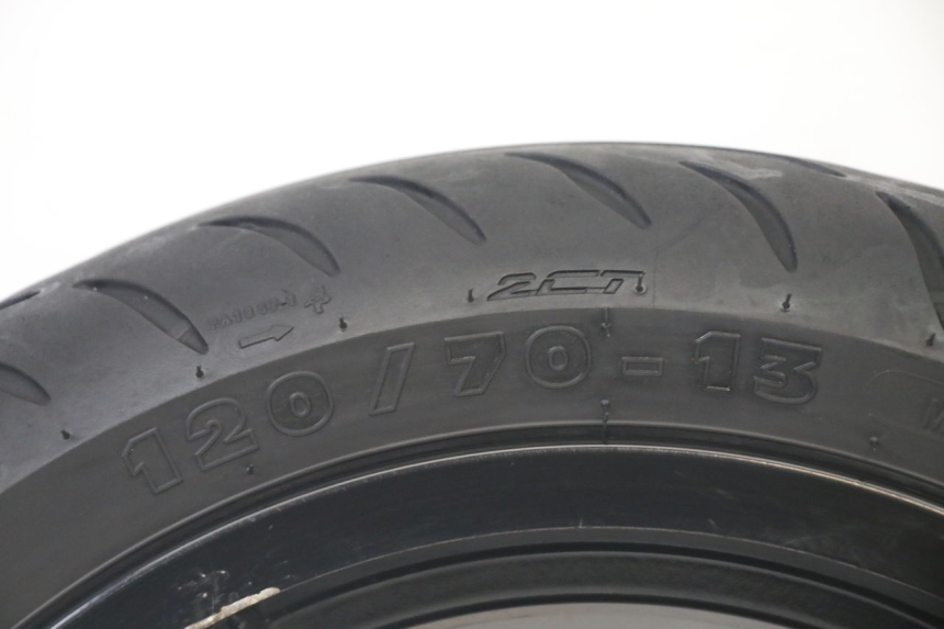 photo de CERCHIO ANTERIORE E PNEUMATICO PEUGEOT CITYSTAR 2T 50 (2018 - 2021) - Ispezione visiva dettagliata