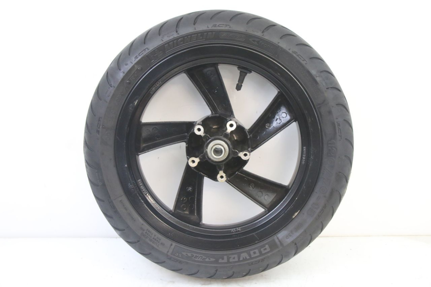 photo de CERCHIO ANTERIORE E PNEUMATICO PEUGEOT CITYSTAR 2T 50 (2018 - 2021) - Dettagli dei punti di fissaggio