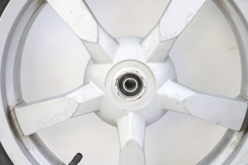 photo de CERCHIO ANTERIORE E PNEUMATICO PEUGEOT SATELIS 125 (2013 - 2018) - Altra vista dell'articolo