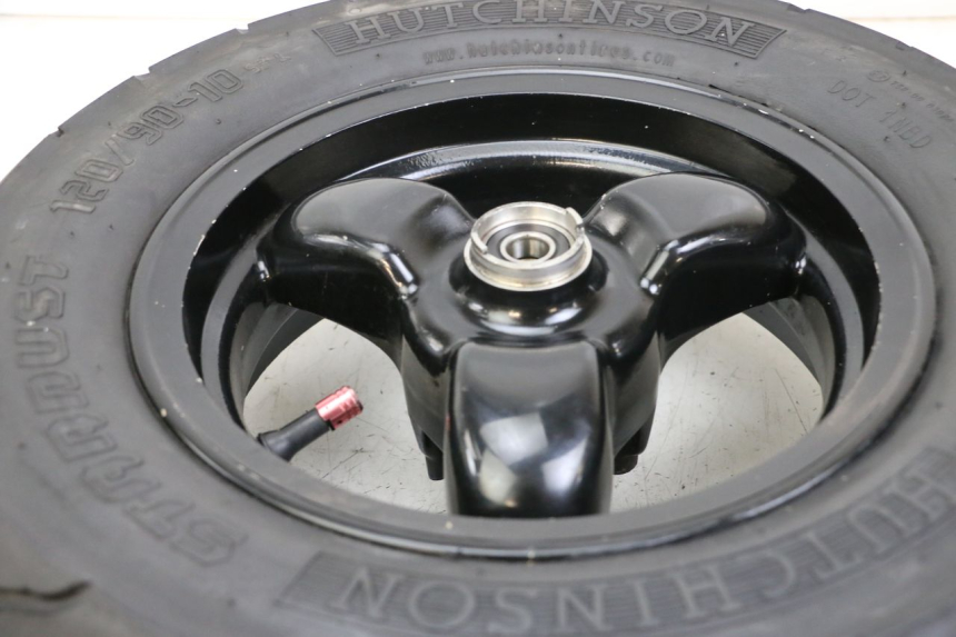 photo de CERCHIO ANTERIORE E PNEUMATICO PEUGEOT TKR TREKKER FURIOUS 50 (2005 - 2014) - Altra angolazione