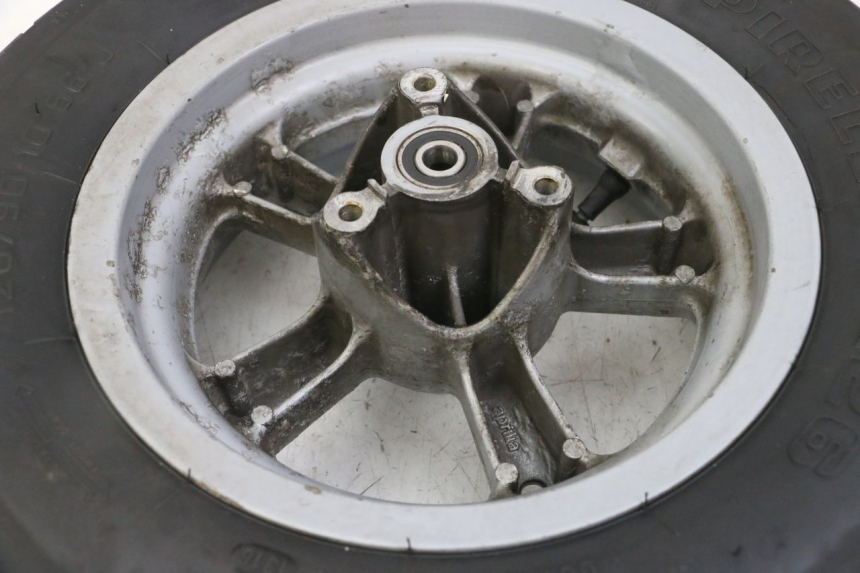 photo de CERCHIO ANTERIORE E PNEUMATICO APRILIA RALLY AC 50 (1995 - 2004) - Vista d'insieme del prodotto