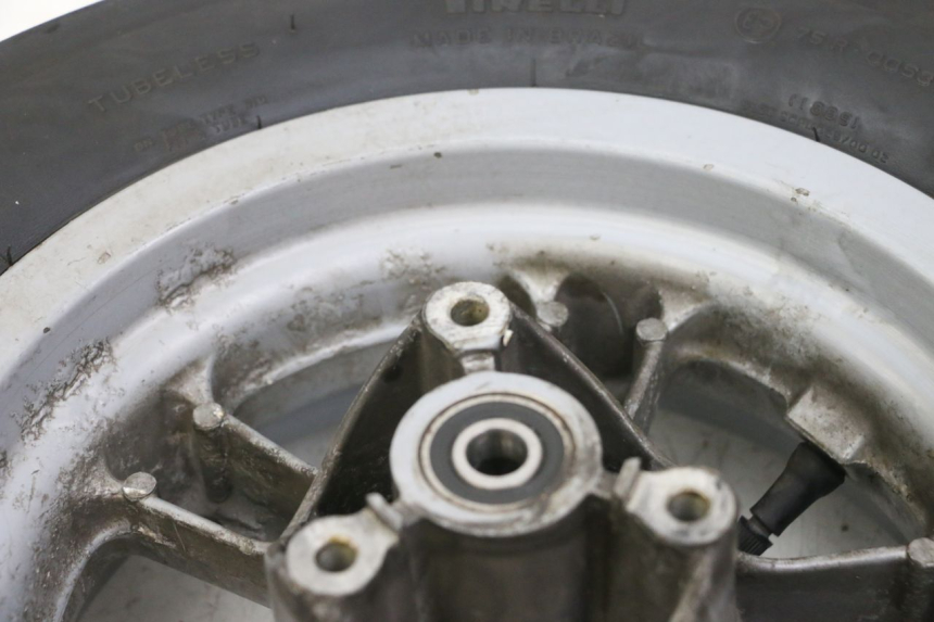 photo de CERCHIO ANTERIORE E PNEUMATICO APRILIA RALLY AC 50 (1995 - 2004) - Dettagli dei punti di fissaggio