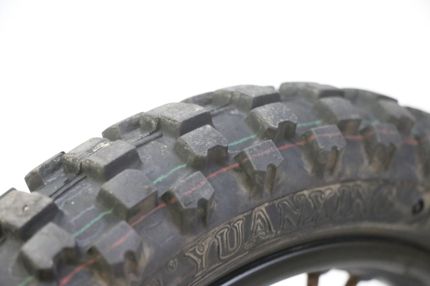 photo de CERCHIO ANTERIORE E PNEUMATICO APOLLO RFZ 125 - Altra angolazione