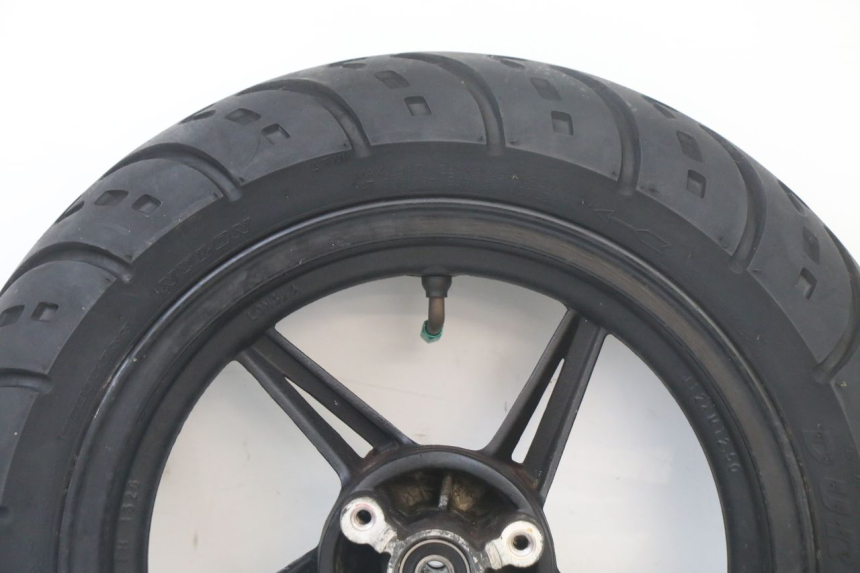photo de CERCHIO ANTERIORE E PNEUMATICO TNT MOTOR ROMA 10' 2T 50 (2011 - 2018) - Stato della superficie e materiale