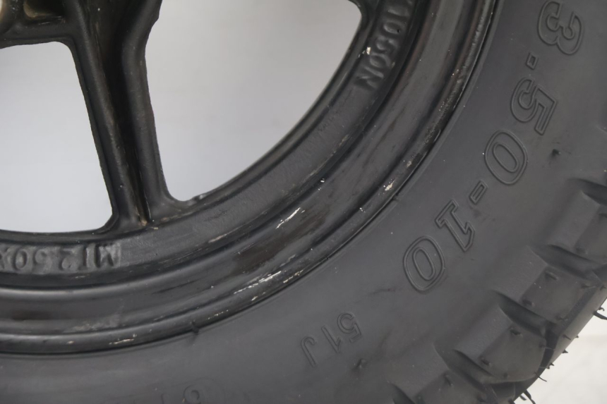 photo de CERCHIO ANTERIORE E PNEUMATICO TNT MOTOR ROMA 10' 2T 50 (2011 - 2018) - Altra vista dell'articolo