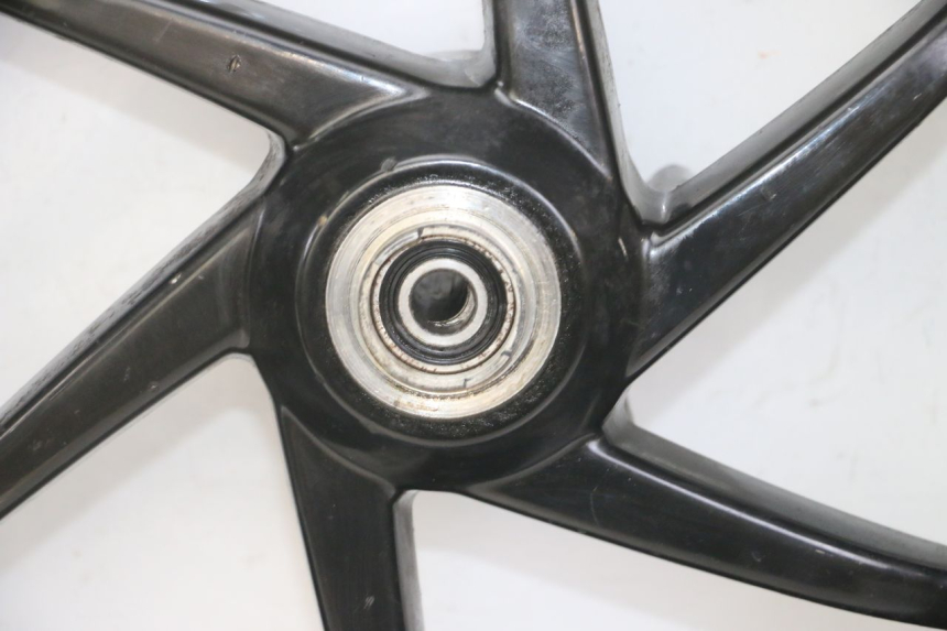 photo de CERCHIO ANTERIORE E PNEUMATICO GILERA RUNNER SL 50 (2006 - 2009) - Altra vista dell'articolo