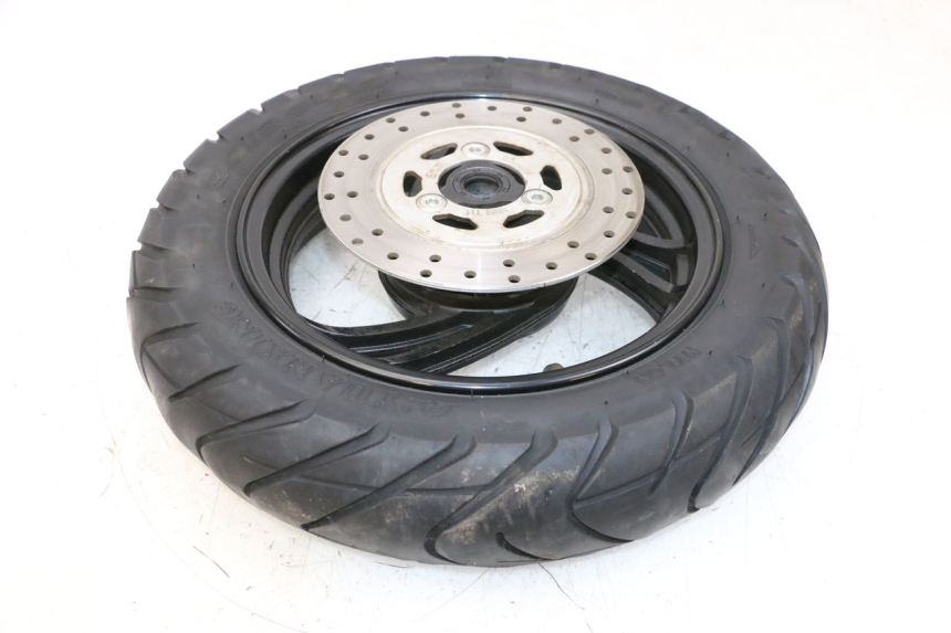 photo de CERCHIO ANTERIORE E PNEUMATICO JM MOTORS SANTANA 50 (2014 - 2023) - Vista d'insieme del prodotto