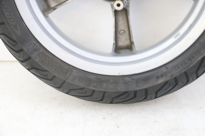 photo de CERCHIO ANTERIORE E PNEUMATICO PEUGEOT SATELIS 125 (2013 - 2018) - Ricambio usato controllato