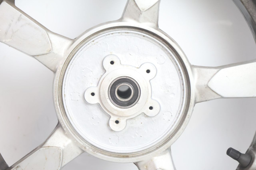 photo de CERCHIO ANTERIORE E PNEUMATICO PEUGEOT SATELIS 125 (2006 - 2009) - Altra angolazione