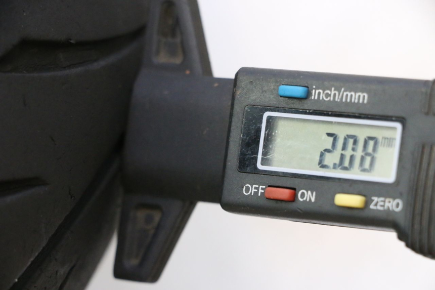 photo de CERCHIO ANTERIORE E PNEUMATICO APRILIA SR 2T 50 (2012 - 2017) - Dettaglio del componente