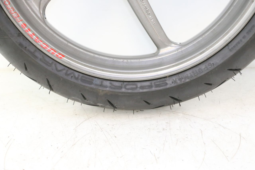 photo de CERCHIO ANTERIORE E PNEUMATICO DUCATI SS IE DS CARENEE 1000 (2002 - 2006) - Vista principale