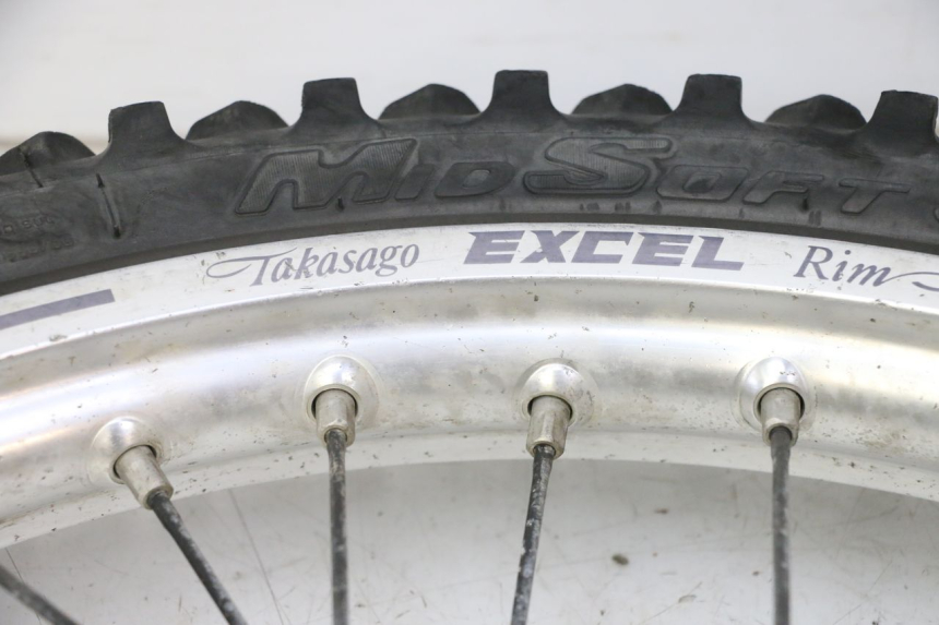 photo de CERCHIO ANTERIORE E PNEUMATICO KTM SX 85 (2013 - 2017) - Caratteristiche distintive