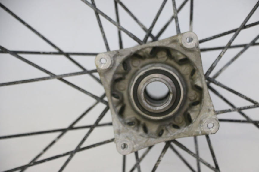 photo de CERCHIO ANTERIORE E PNEUMATICO KTM SX 85 (2013 - 2017) - Zoom qualità usato