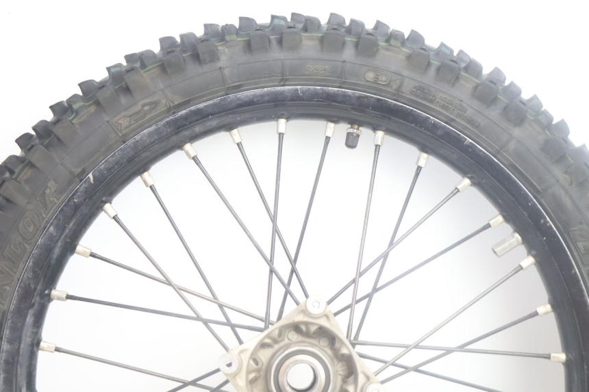 photo de CERCHIO ANTERIORE E PNEUMATICO KTM SX 85 (2018 - 2024) - Stato della superficie e materiale