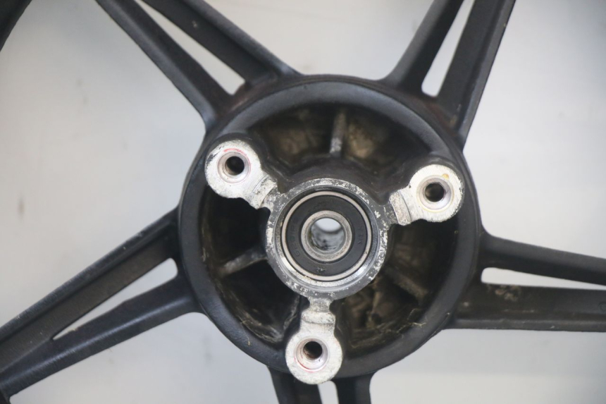 photo de CERCHIO ANTERIORE E PNEUMATICO TNT MOTOR ROMA 10' 2T 50 (2011 - 2018) - Marcature e riferimenti originali