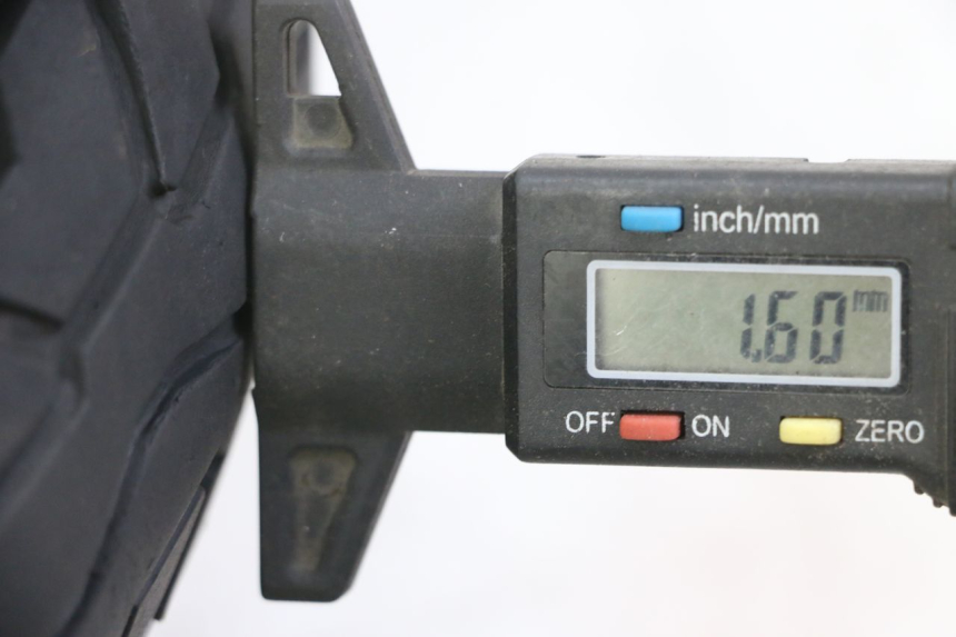 photo de CERCHIO ANTERIORE E PNEUMATICO TNT MOTOR ROMA 10' 4T 50 (2019 - 2022) - Dettaglio del componente