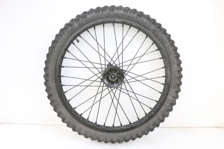 photo de CERCHIO ANTERIORE E PNEUMATICO YAMAHA TTR 125 (2000 - 2020) - Vista principale