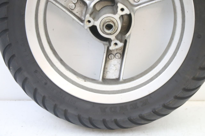 photo de CERCHIO ANTERIORE E PNEUMATICO PEUGEOT VIVACITY NEW 2T 50 (2008 - 2017) - Ricambio usato controllato