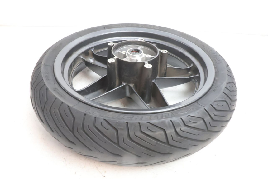 photo de CERCHIO ANTERIORE E PNEUMATICO YAMAHA X-MAX XMAX 125 (2010 - 2013) - Marcature e riferimenti originali
