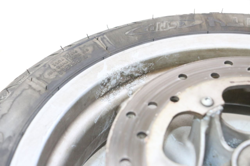 photo de CERCHIO ANTERIORE E PNEUMATICO PIAGGIO X9 EVOLUTION 125 (2003 - 2007) - Dettaglio del componente