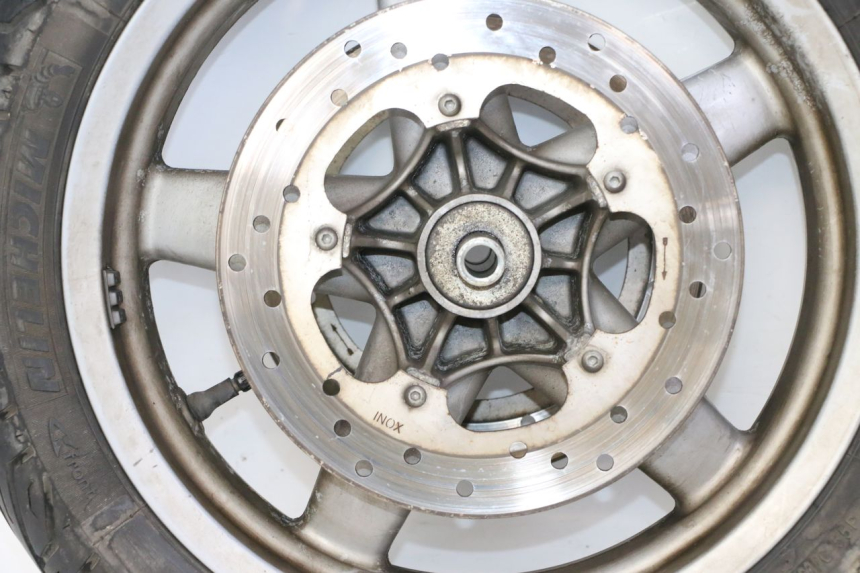 photo de CERCHIO ANTERIORE E PNEUMATICO PIAGGIO X9 EVOLUTION 125 (2003 - 2007) - Zoom qualità usato