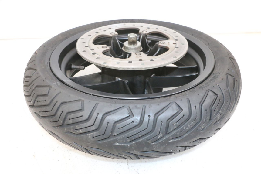 photo de CERCHIO ANTERIORE E PNEUMATICO PIAGGIO XEVO - X EVO 125 (2007 - 2017) - Ricambio usato controllato