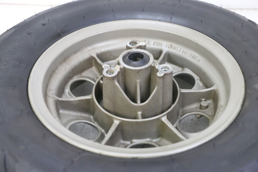 photo de CERCHIO ANTERIORE E PNEUMATICO YAMAHA BW'S NG NEXT GENERATION 50 (1996 - 2003) - Zoom sullo stato d'uso