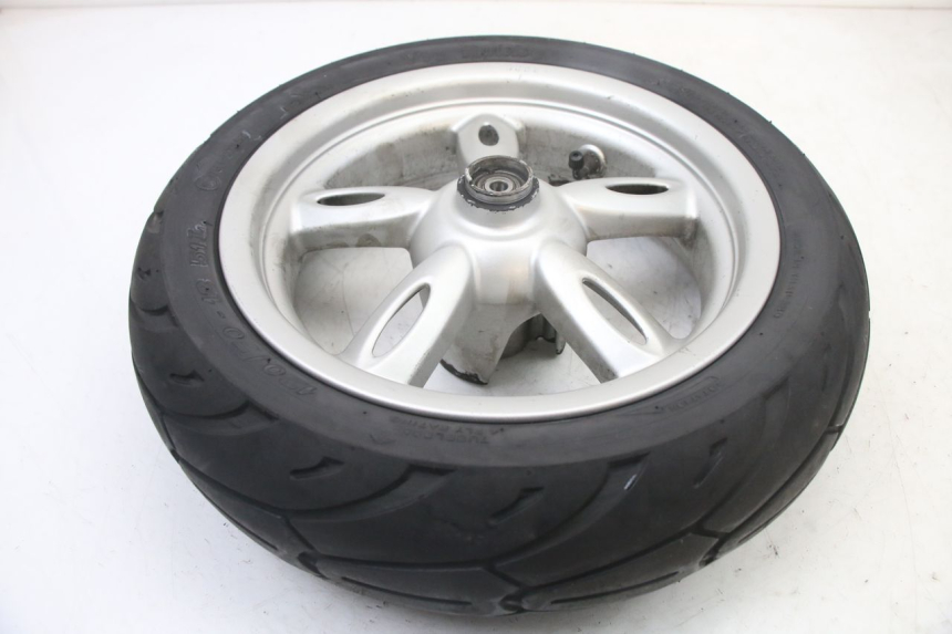 photo de CERCHIO ANTERIORE E PNEUMATICO YAMAHA NEOS NEO'S 4T 50 (2008 - 2016) - Dettaglio del componente