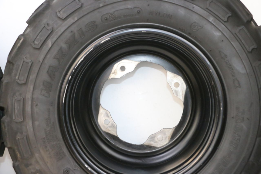 photo de CERCHIO ANTERIORE E PNEUMATICO YAMAHA YFM R RAPTOR 250 (2008 - 2014) - Vista d'insieme del prodotto