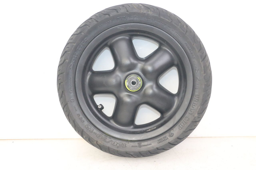 photo de CERCHIO ANTERIORE E PNEUMATICO YAMAHA YP MAJESTY 125 (2002 - 2006) - Vista principale