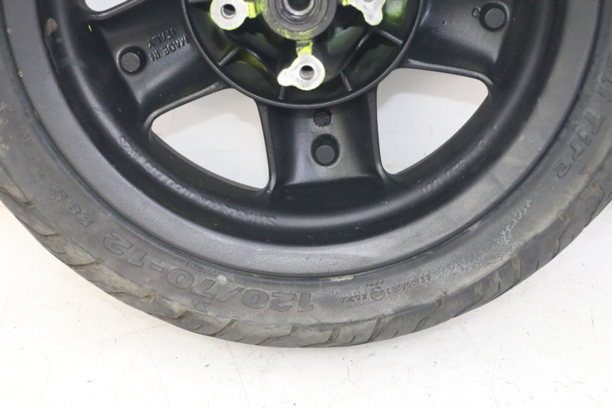 photo de CERCHIO ANTERIORE E PNEUMATICO YAMAHA YP MAJESTY 125 (2002 - 2006) - Marcature e riferimenti originali