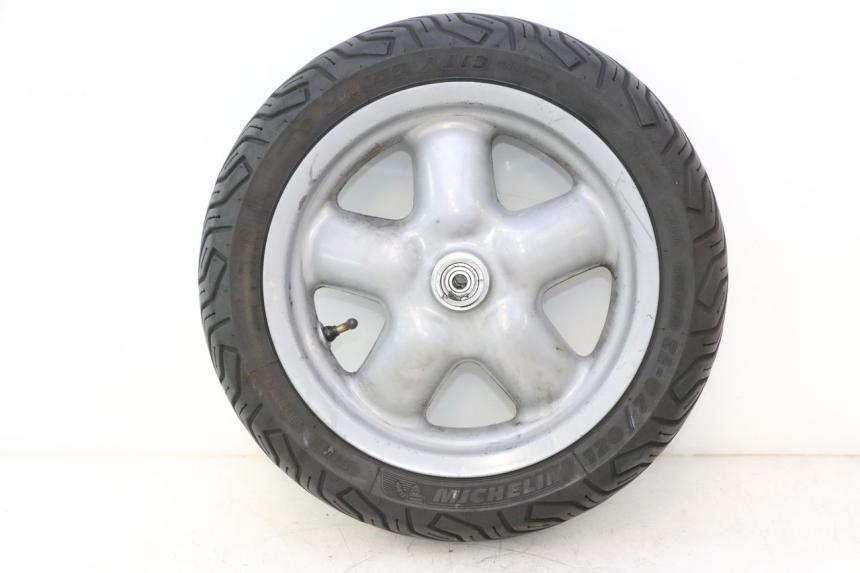photo de CERCHIO ANTERIORE E PNEUMATICO YAMAHA YP MAJESTY 125 (1998 - 2001) - Vista principale