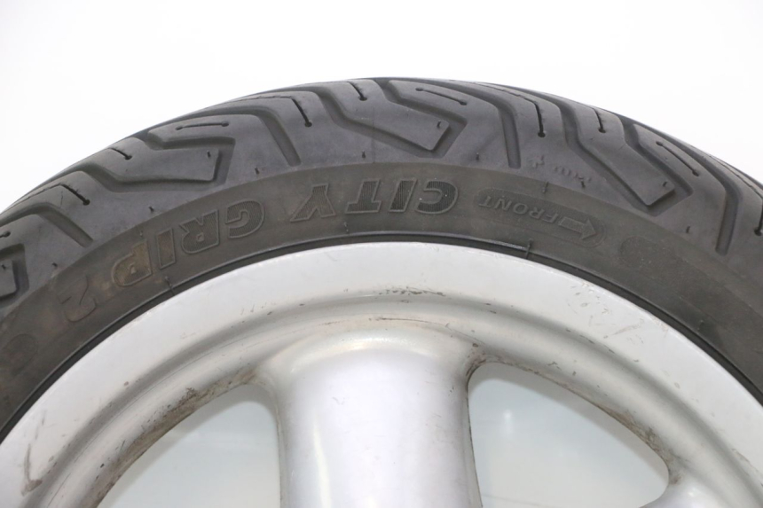 photo de CERCHIO ANTERIORE E PNEUMATICO YAMAHA YP MAJESTY 125 (1998 - 2001) - Ispezione visiva dettagliata