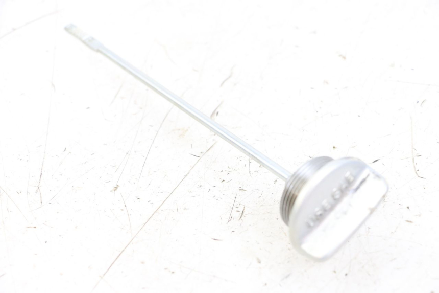 photo de OLIO MOTORE GALLEGGIANTE SUZUKI GSX E 250 (1982 - 1983) - Zoom sullo stato d'uso