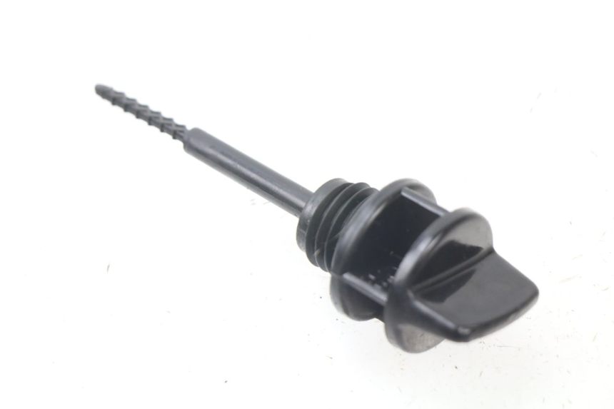 photo de LIVELLO OLIO MOTORE PEUGEOT KISBEE 4T 50 (2010 - 2017) - Dettaglio del componente