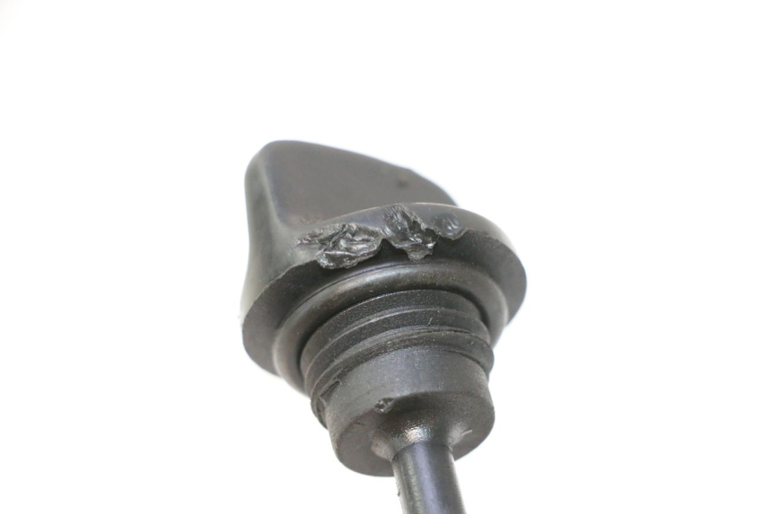 photo de Livello olio motore HONDA SCV LEAD 100 (2003 - 2007) - Dettaglio del componente