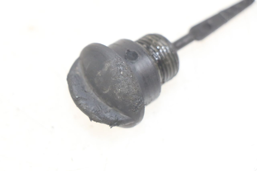 photo de LIVELLO OLIO MOTORE PIAGGIO VESPA LXV 125 (2006 - 2009) - Zoom sullo stato d'uso