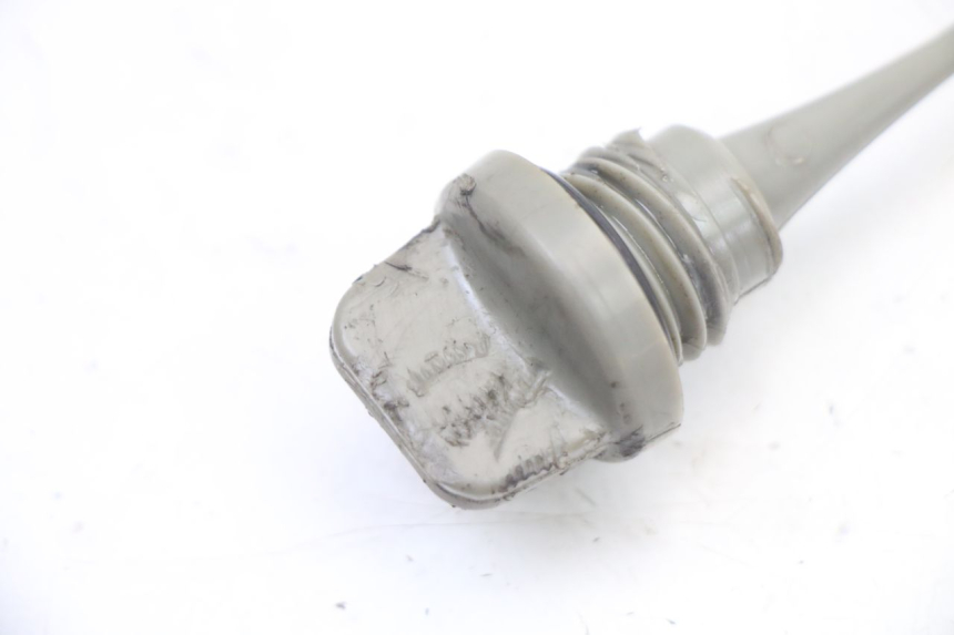 photo de LIVELLO OLIO MOTORE YAMAHA PW 80 (1983 - 2014) - Altra angolazione