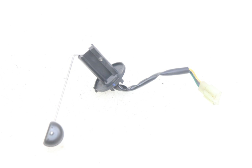 photo de INDICATORE LIVELLO CARBURANTE KYMCO AGILITY 16+ 4T 50 (2018 - 2023) - Zoom sullo stato d'uso