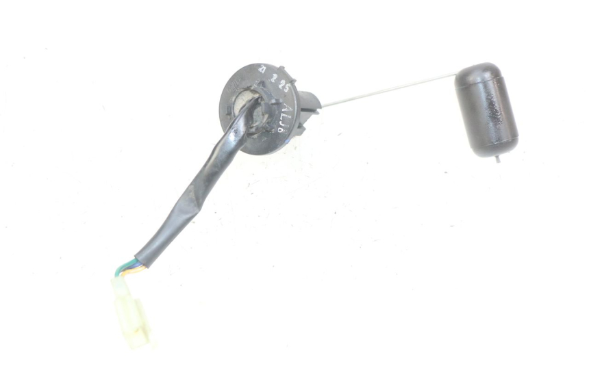 photo de INDICATORE LIVELLO CARBURANTE KYMCO AGILITY 16+ 4T 50 (2018 - 2023) - Altra angolazione