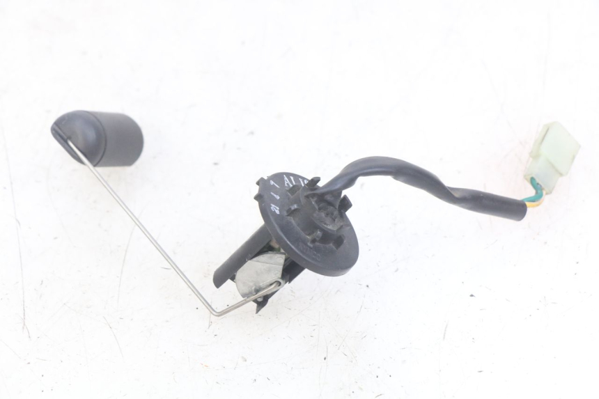 photo de INDICATORE LIVELLO CARBURANTE KYMCO AGILITY 16+ 4T 50 (2018 - 2023) - Vista principale