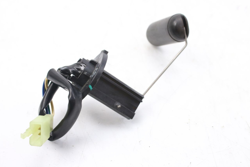 photo de INDICATORE LIVELLO CARBURANTE KYMCO AGILITY 4T 50 (2018 - 2022) - Altra angolazione