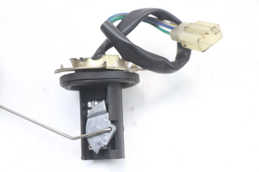 photo de INDICATORE LIVELLO CARBURANTE KYMCO AGILITY 4T 50 (2005 - 2018) - Zoom sullo stato d'uso