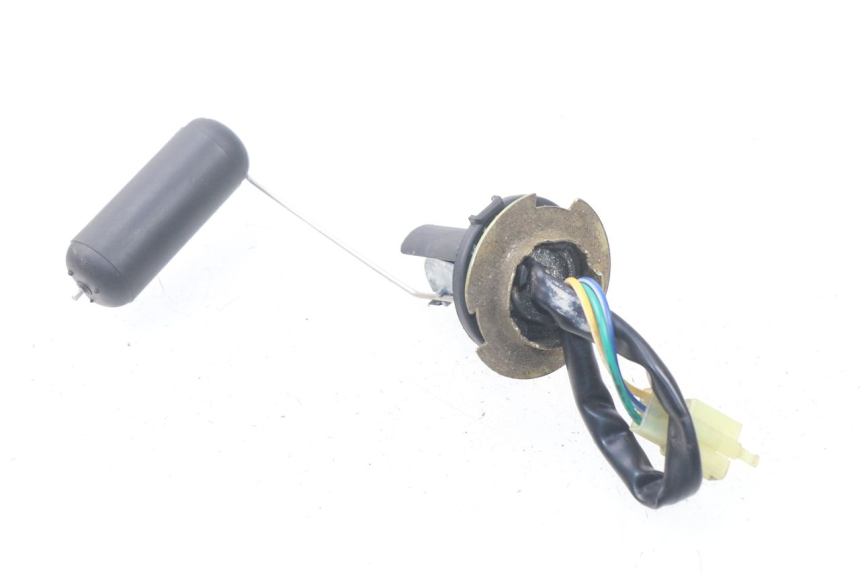 photo de INDICATORE LIVELLO CARBURANTE KYMCO AGILITY FR 2T 50 (2012 - 2017) - Zoom sullo stato d'uso