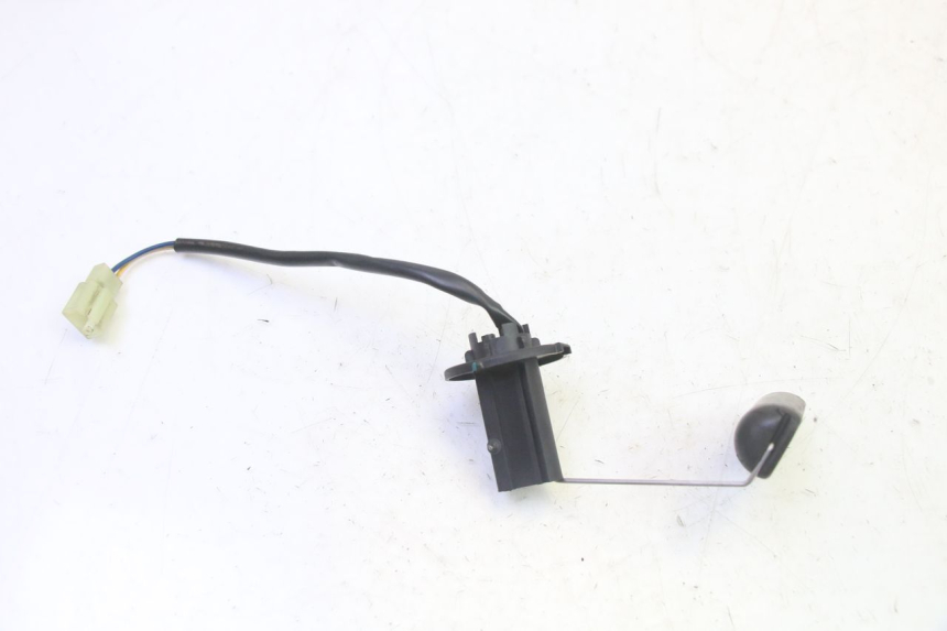 photo de INDICATORE LIVELLO CARBURANTE KYMCO AGILITY NAKED RENOUVO 2T 50 (2011 - 2018) - Zoom sullo stato d'uso