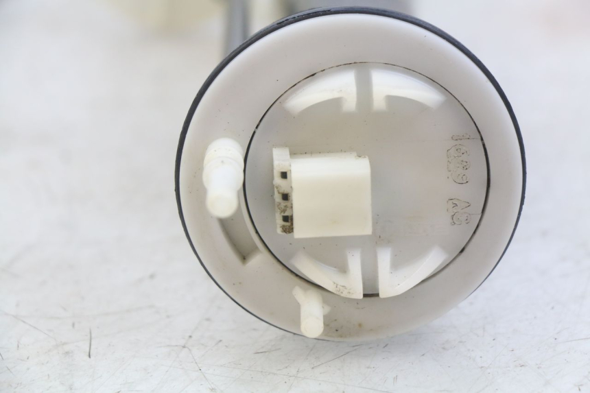 photo de INDICATORE LIVELLO CARBURANTE APRILIA ATLANTIC 125 (2003 - 2009) - Altra angolazione