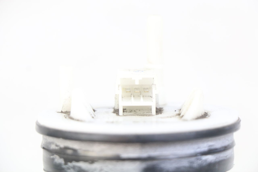 photo de INDICATORE LIVELLO CARBURANTE APRILIA ATLANTIC 125 (2003 - 2009) - Altra angolazione