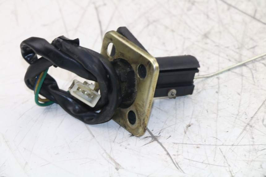 photo de Livello serbatoio carburante BAOTIAN BT COLLECTOR 50 (2005 - 2013) - Primo piano tecnico