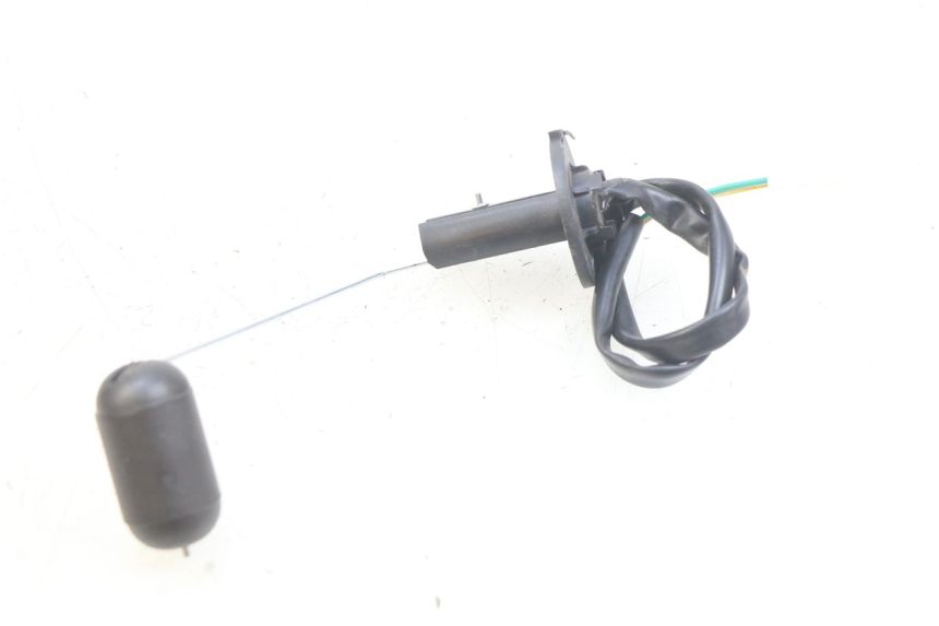 photo de INDICATORE LIVELLO CARBURANTE ORCAL CAVARO 4T 50 (2019 - 2023) - Zoom sullo stato d'uso