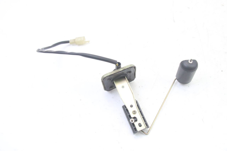 photo de INDICATORE LIVELLO CARBURANTE PEUGEOT CITYSTAR 50 (2013 - 2017) - Zoom sullo stato d'uso